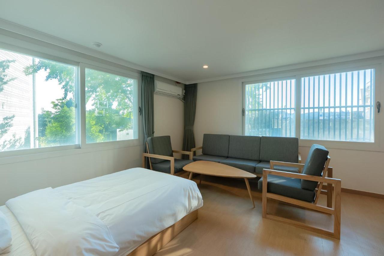 Heyy Seogwipo Hotel Dış mekan fotoğraf