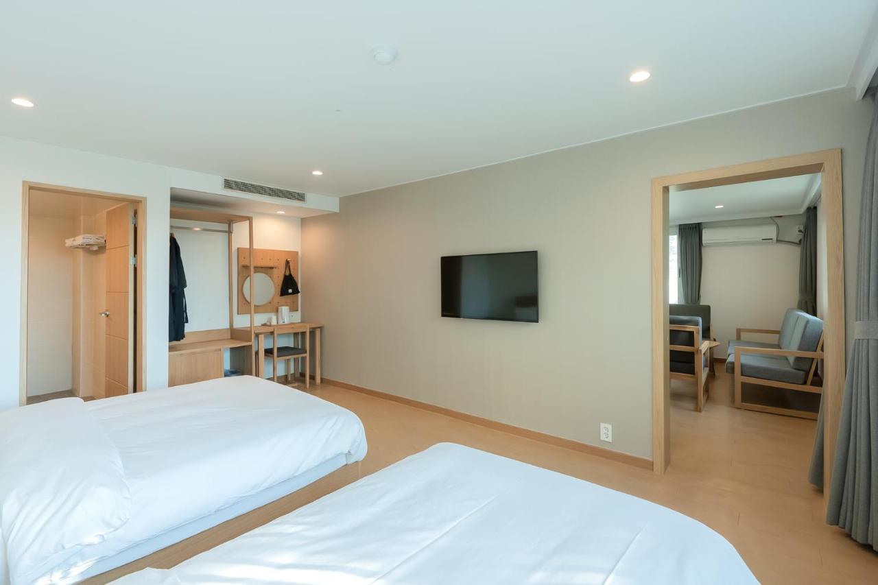 Heyy Seogwipo Hotel Dış mekan fotoğraf