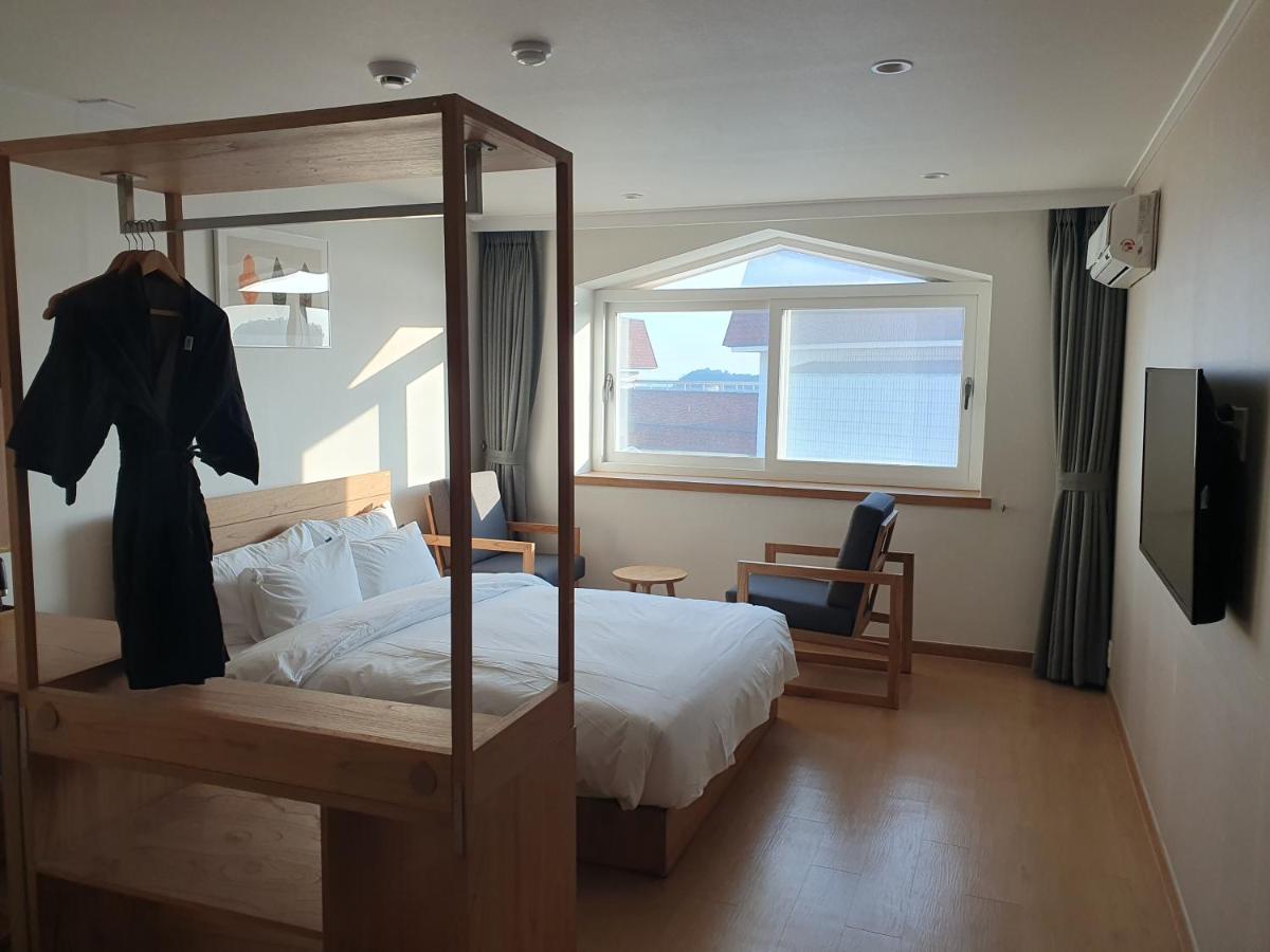 Heyy Seogwipo Hotel Dış mekan fotoğraf
