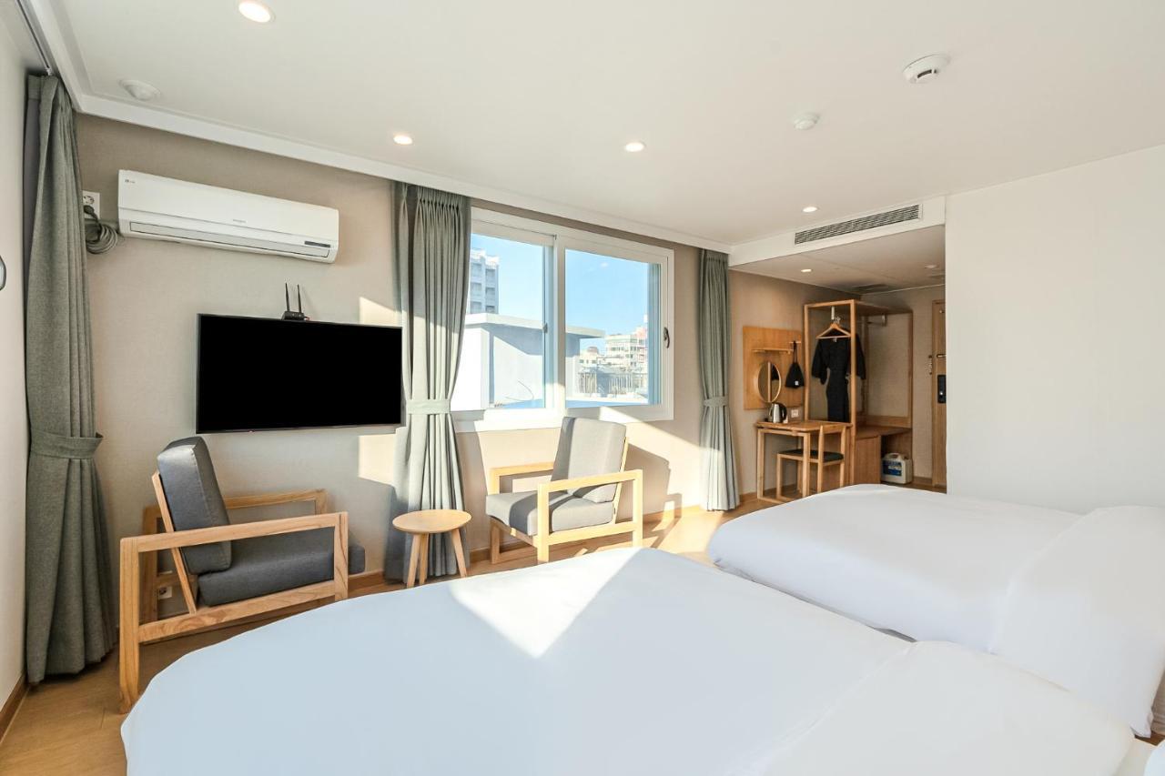 Heyy Seogwipo Hotel Dış mekan fotoğraf
