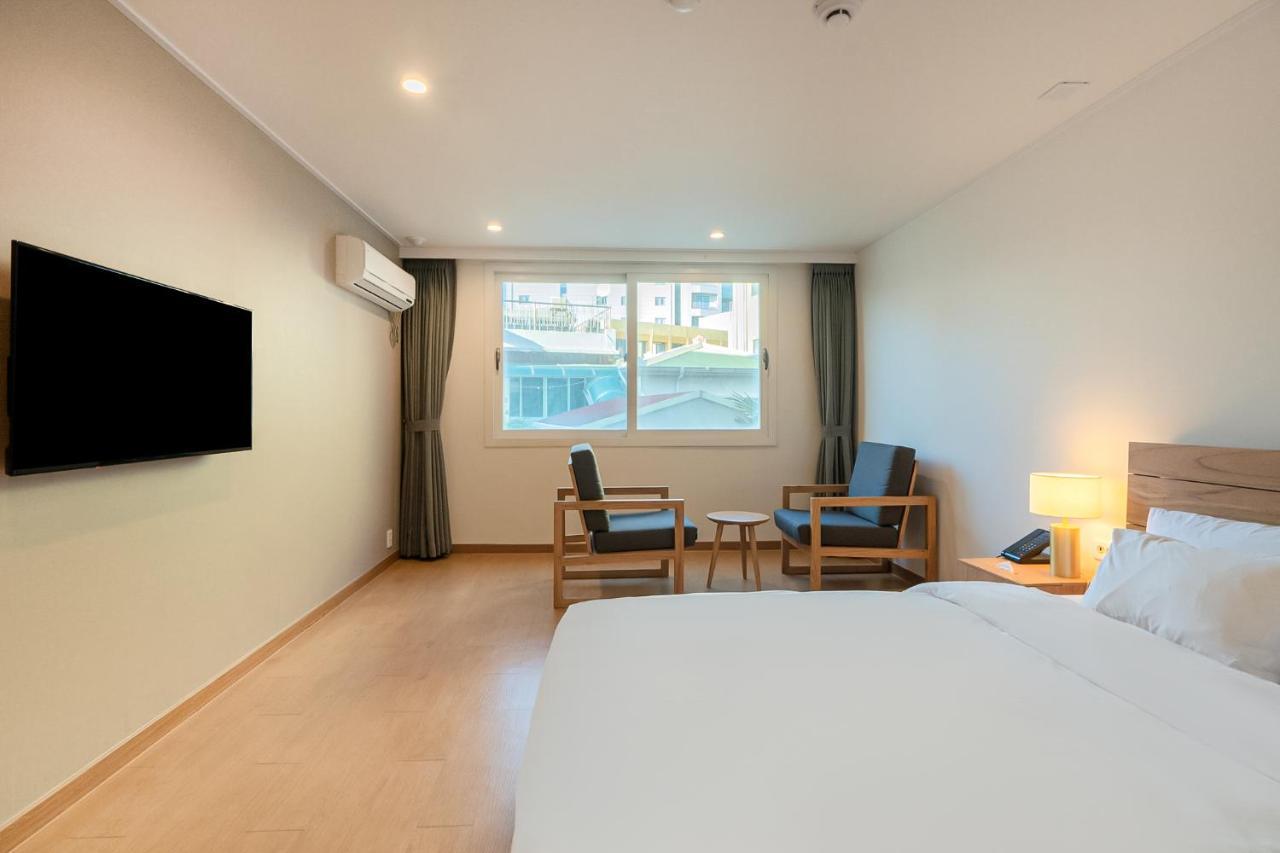 Heyy Seogwipo Hotel Dış mekan fotoğraf