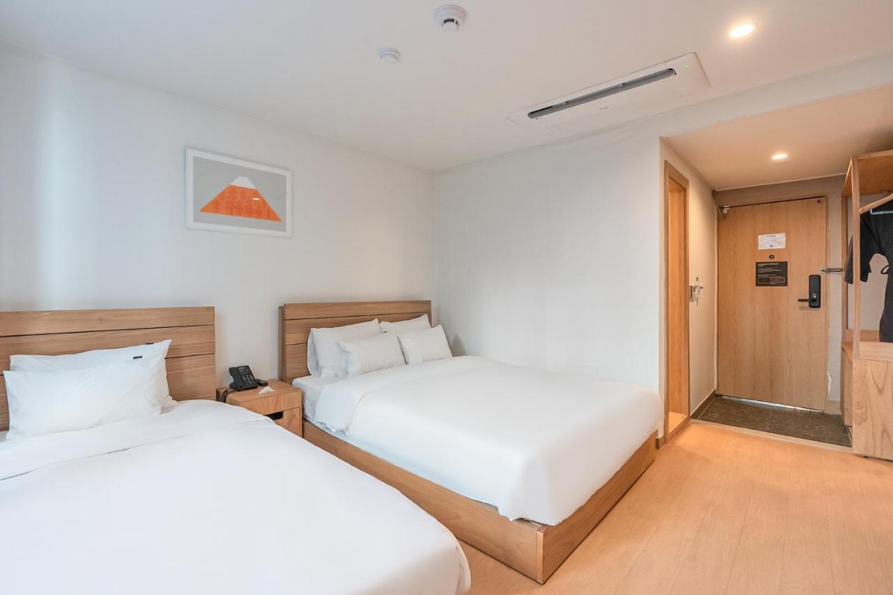 Heyy Seogwipo Hotel Dış mekan fotoğraf