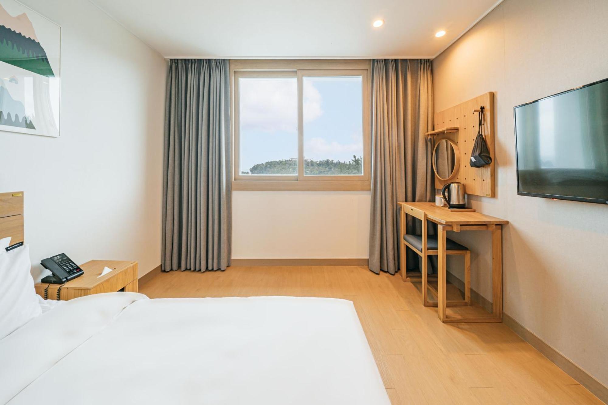 Heyy Seogwipo Hotel Dış mekan fotoğraf
