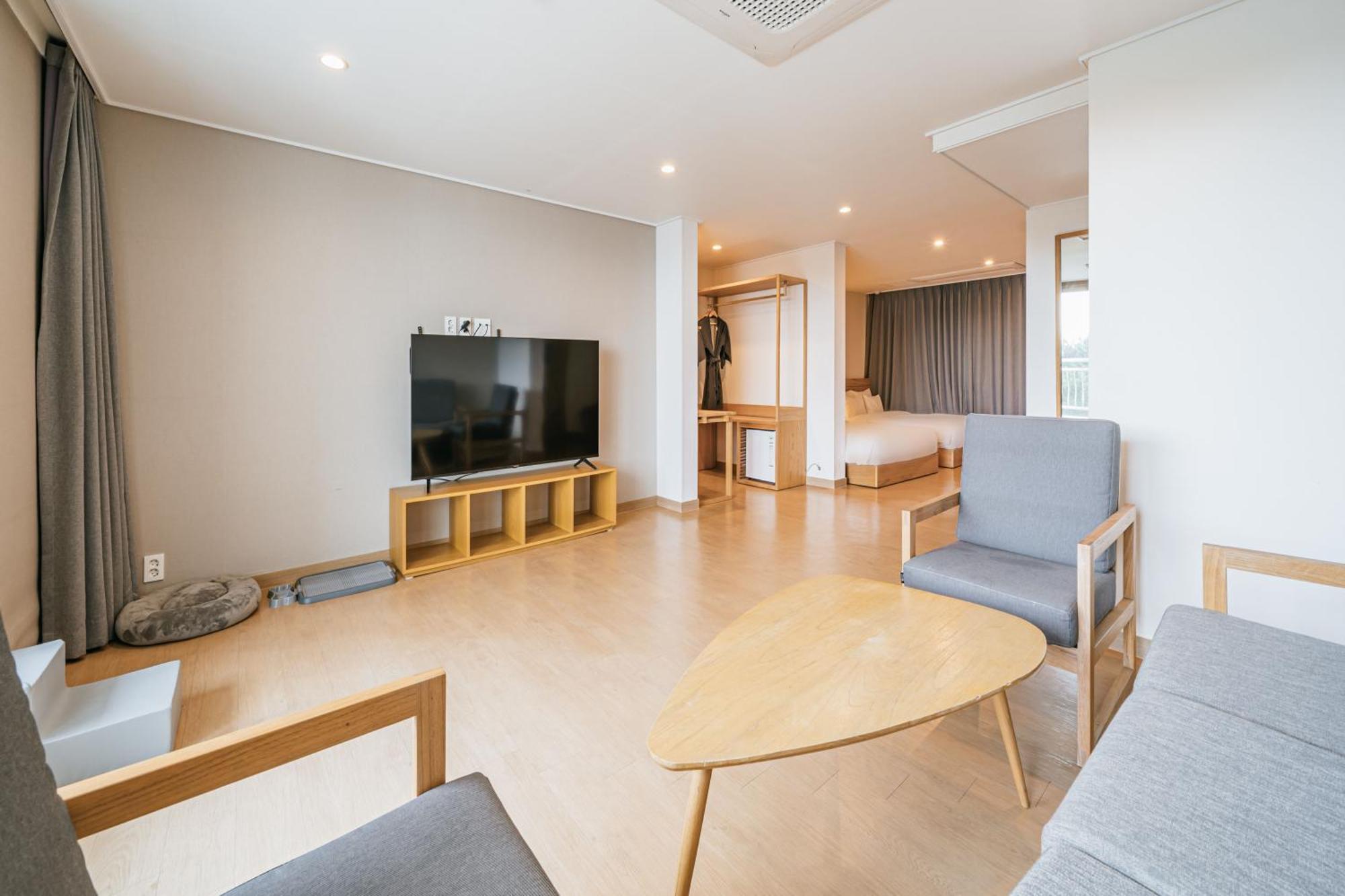 Heyy Seogwipo Hotel Dış mekan fotoğraf