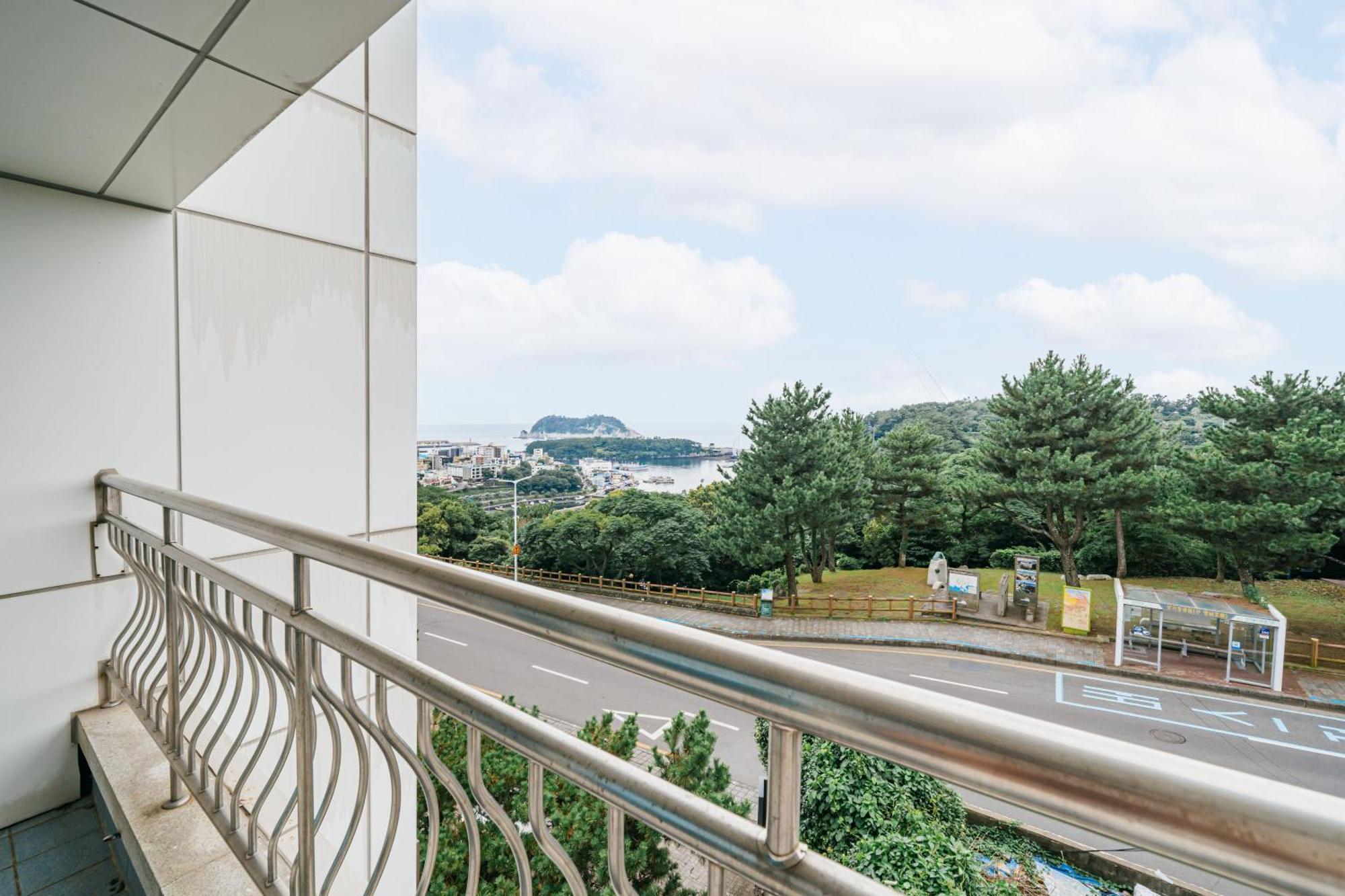 Heyy Seogwipo Hotel Dış mekan fotoğraf
