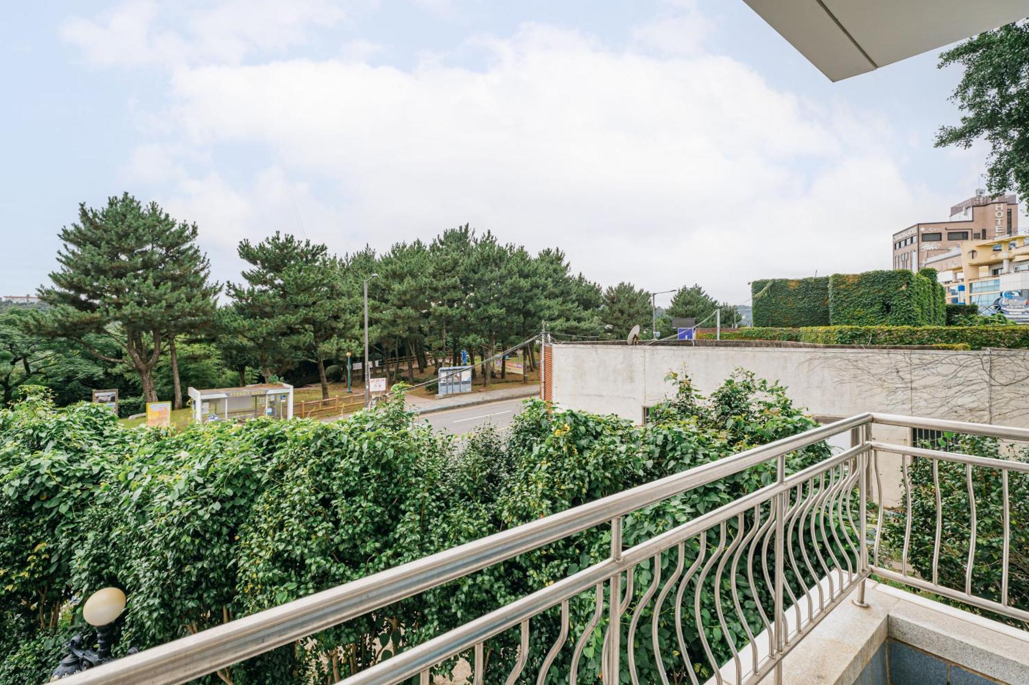 Heyy Seogwipo Hotel Dış mekan fotoğraf